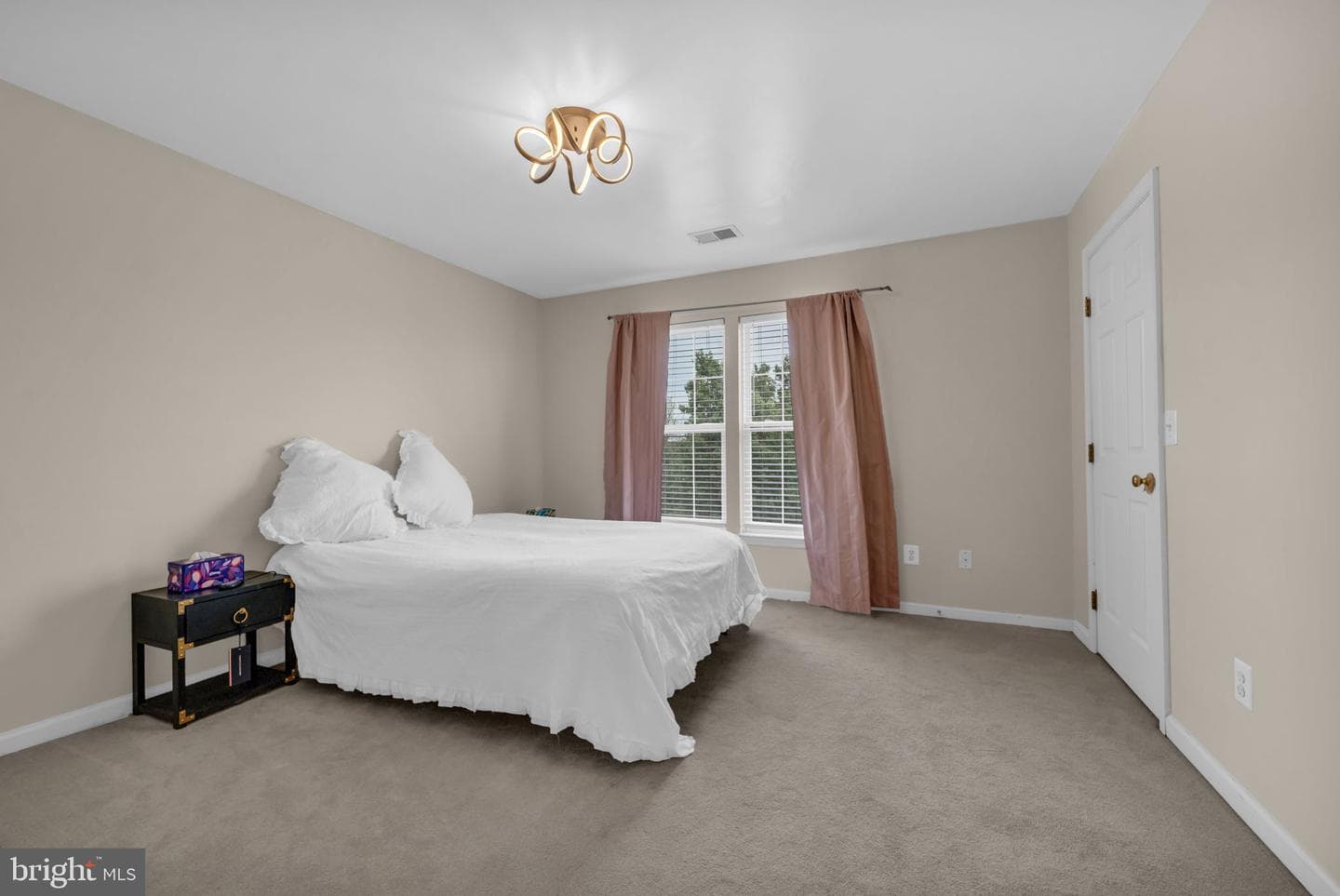 21780 Mornington Cresent Terrace photo 39
