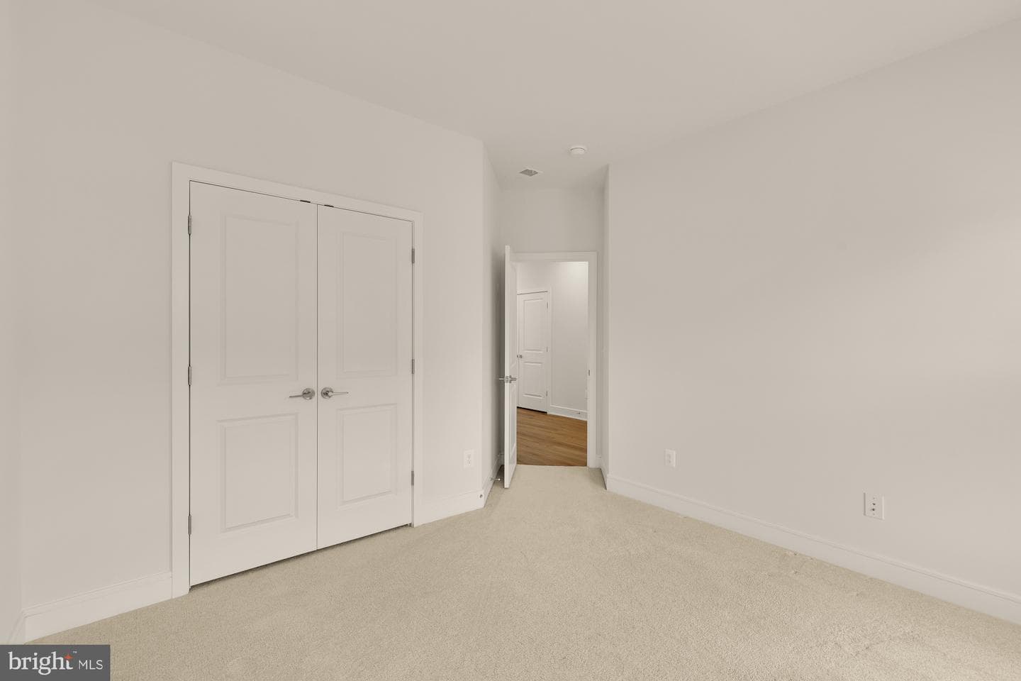 21767 Dollis Hill Terrace photo 28