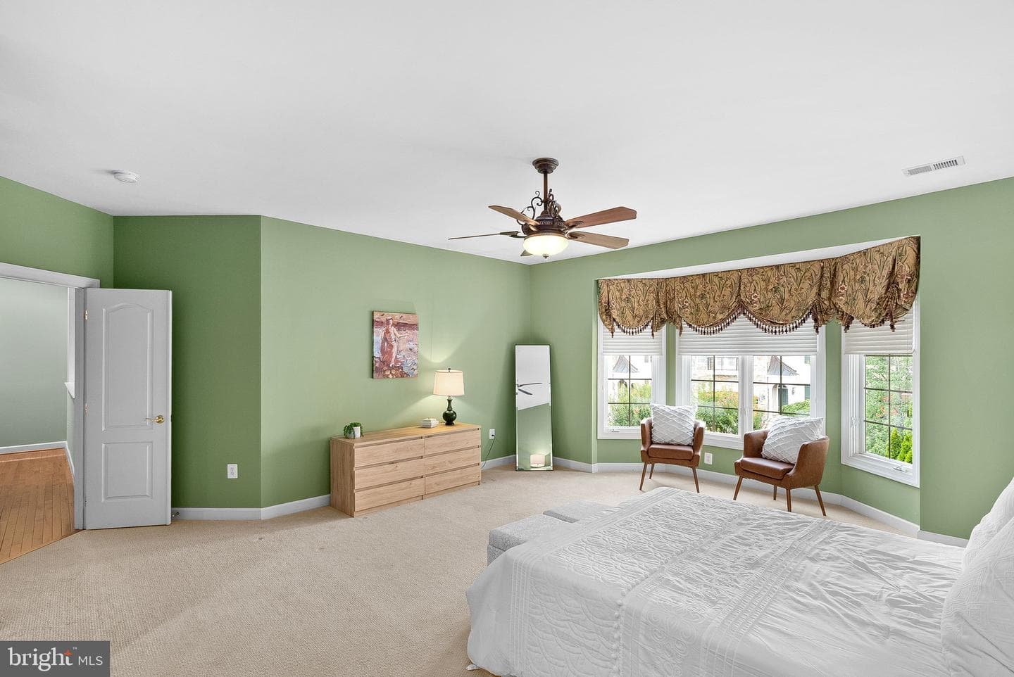 18349 Fairway Oaks Square photo 53