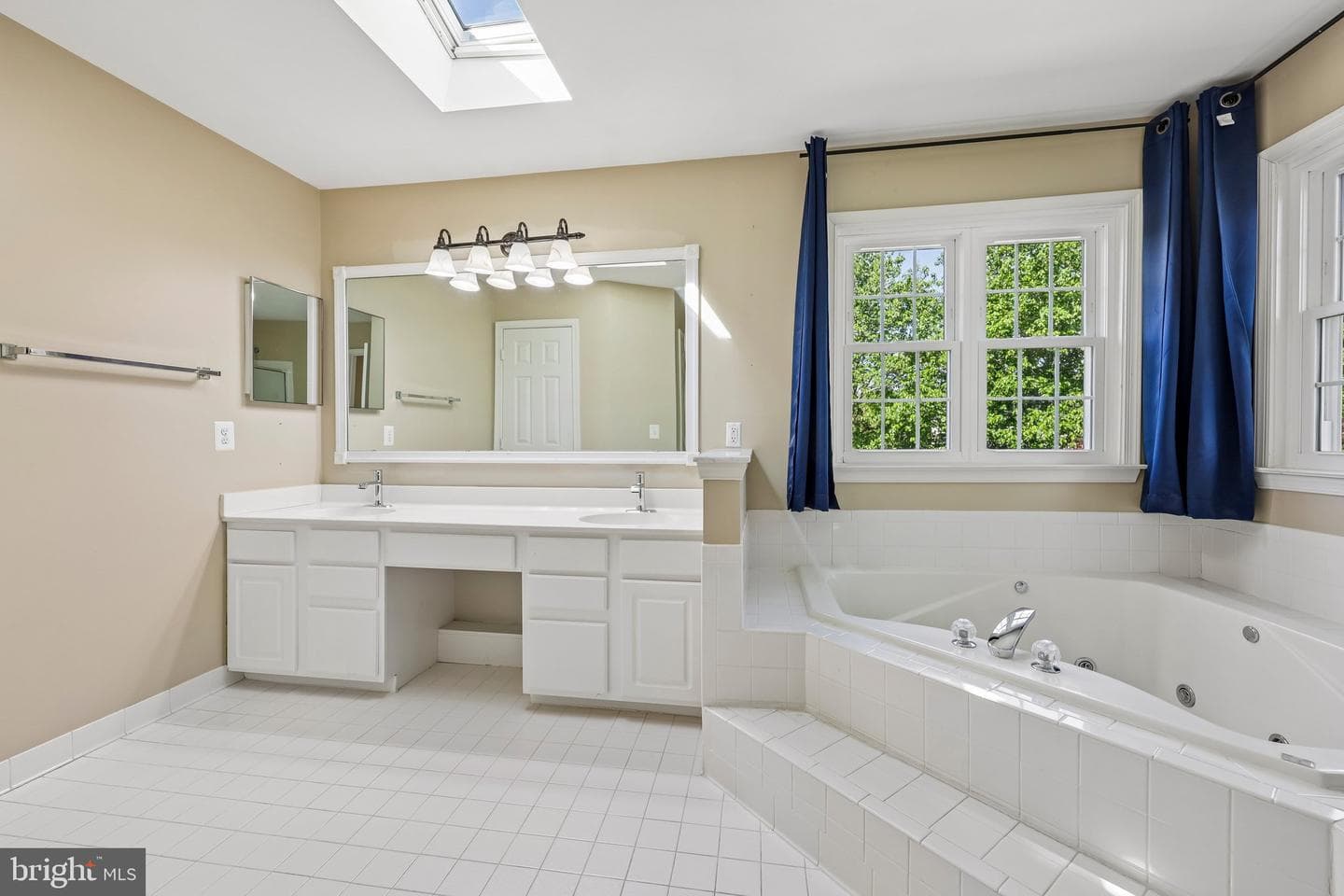 20547 Courier Ridge Place photo 36