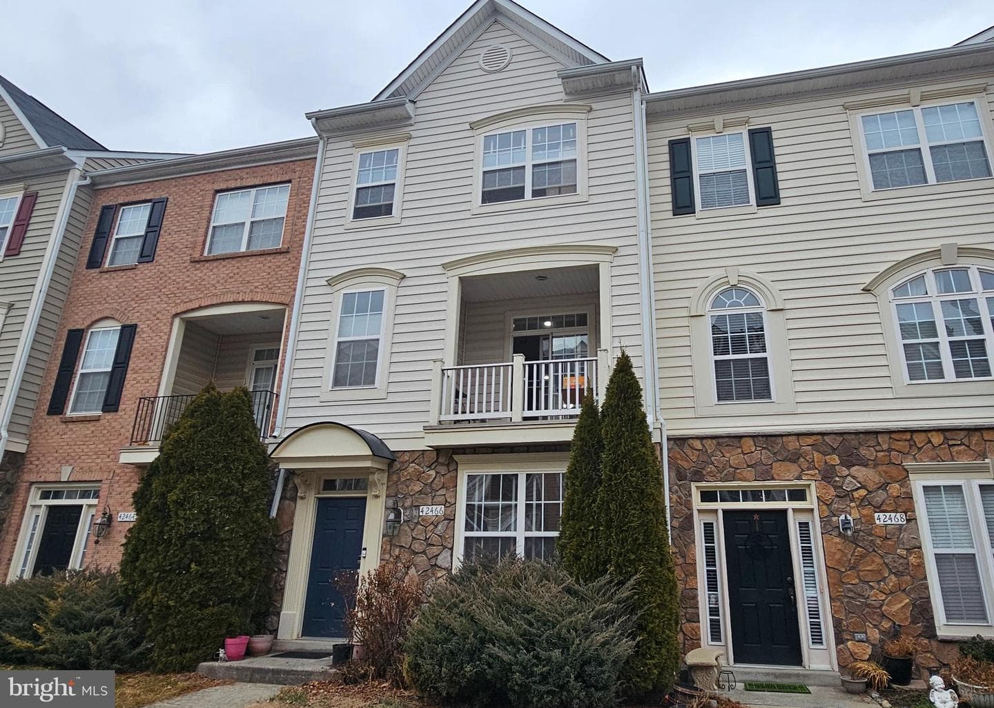 42466 Malachite Terrace photo 2