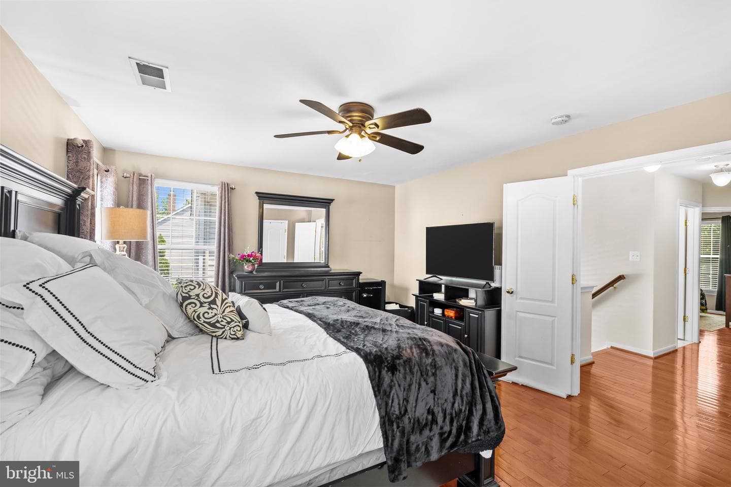 20317 Vermeer Street photo 17
