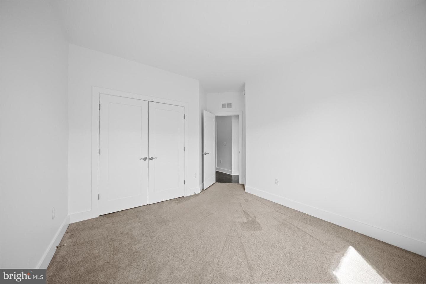 44741 Medway Terrace photo 40