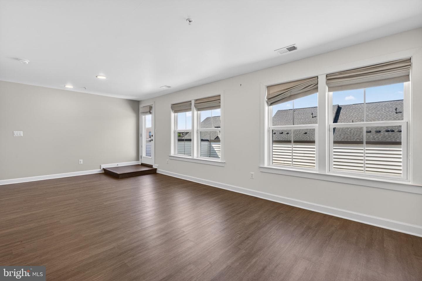 43388 Whitehead Terrace photo 44