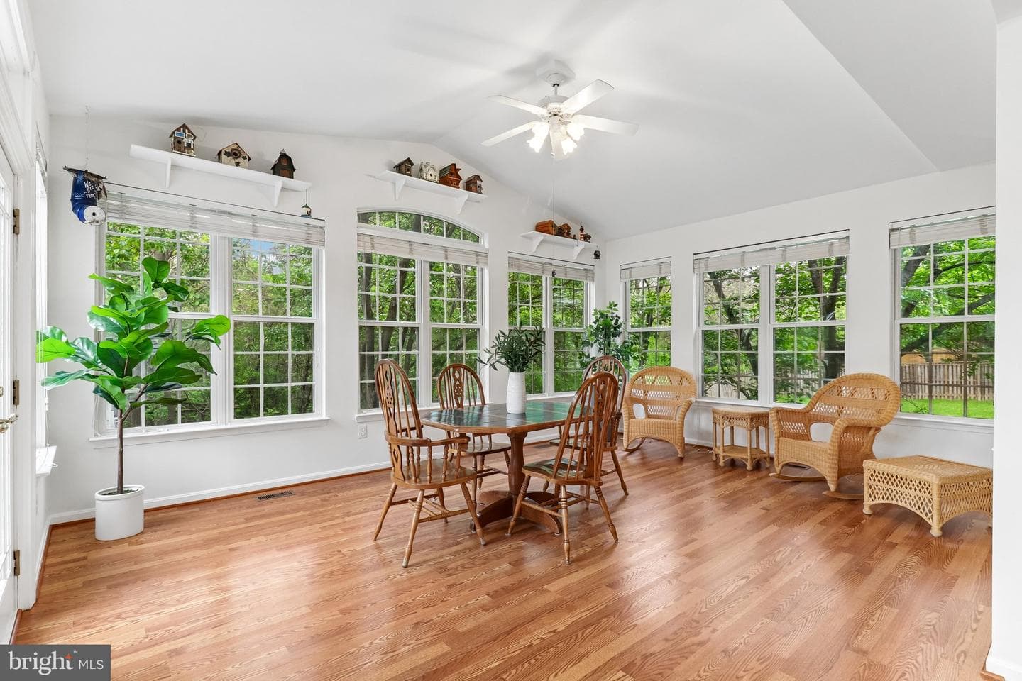 43528 Clivedon Court photo 19