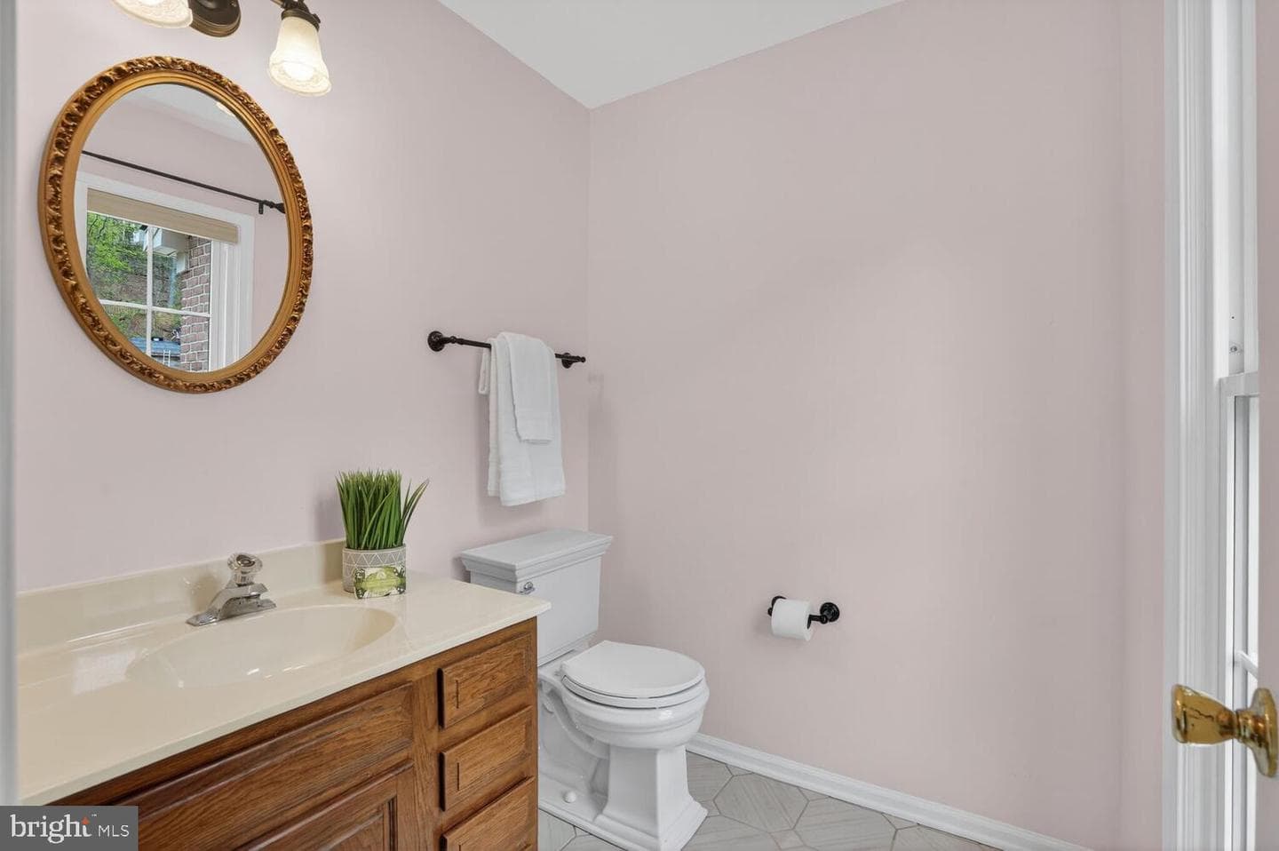1122 Janney Street SW photo 18