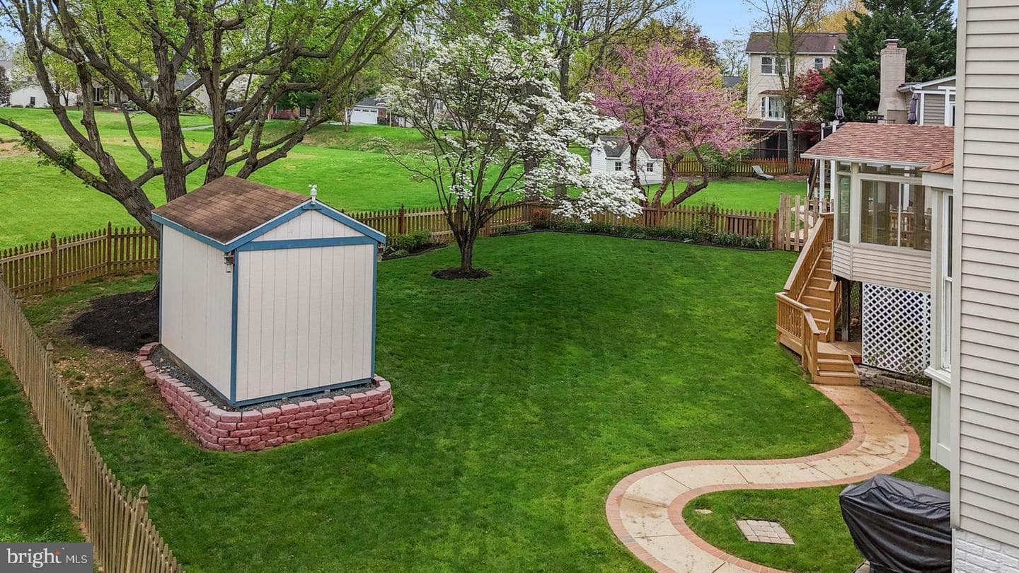 1122 Janney Street SW photo 39