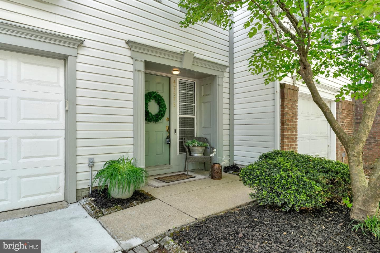 47575 Sandbank Square photo 2