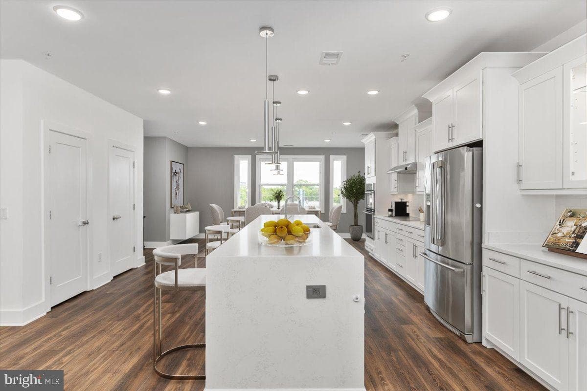 44824 Tiverton Square photo 7