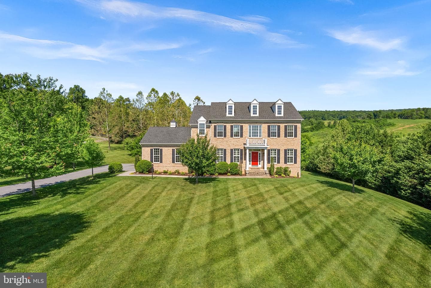 35124 Greyfriar Drive, Round Hill