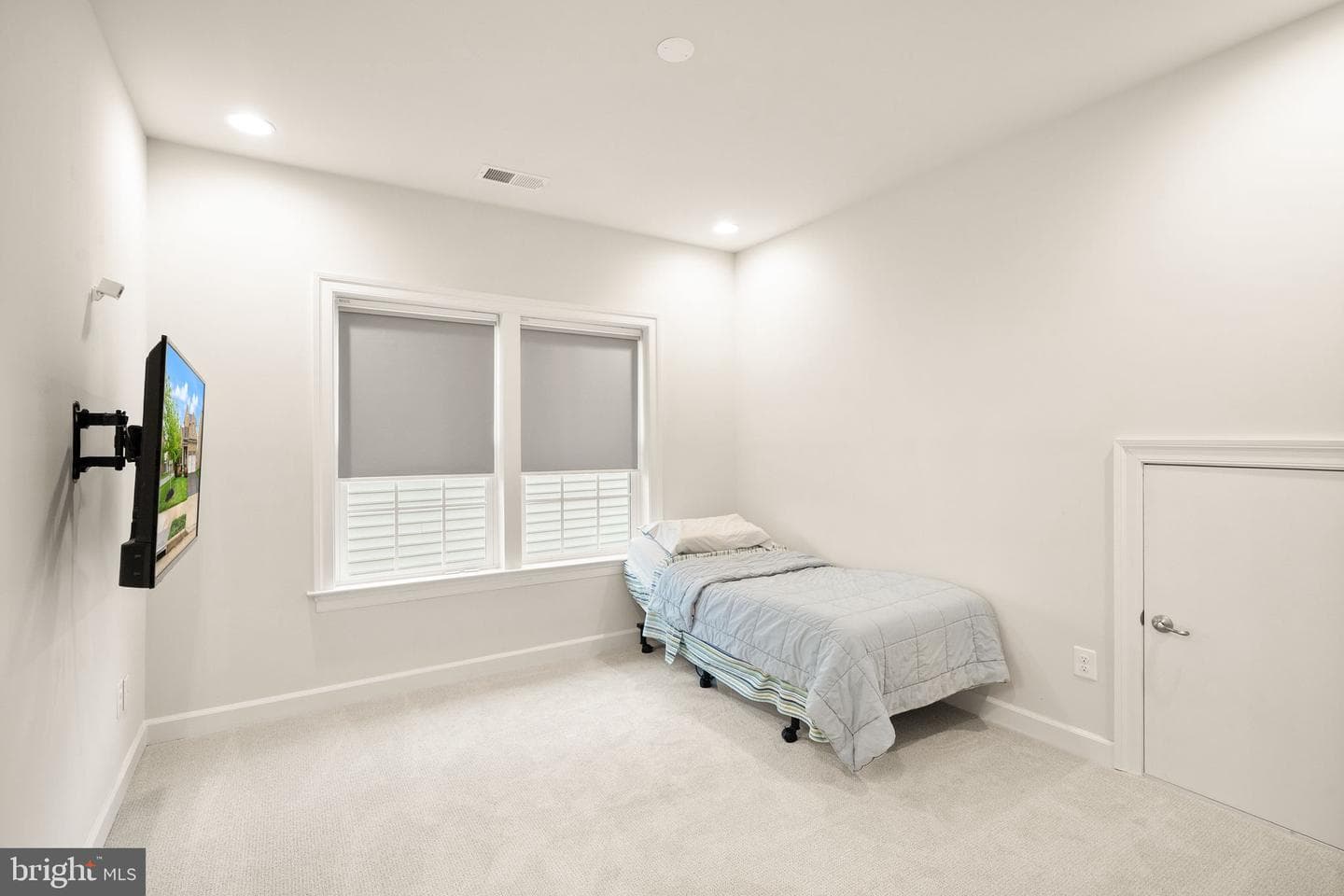41486 Carriage Horse Drive photo 35