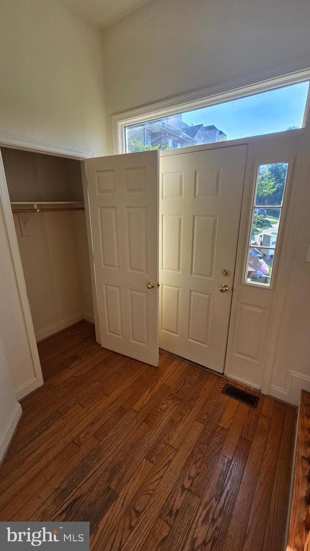 643 Mcleary Square SE, Leesburg