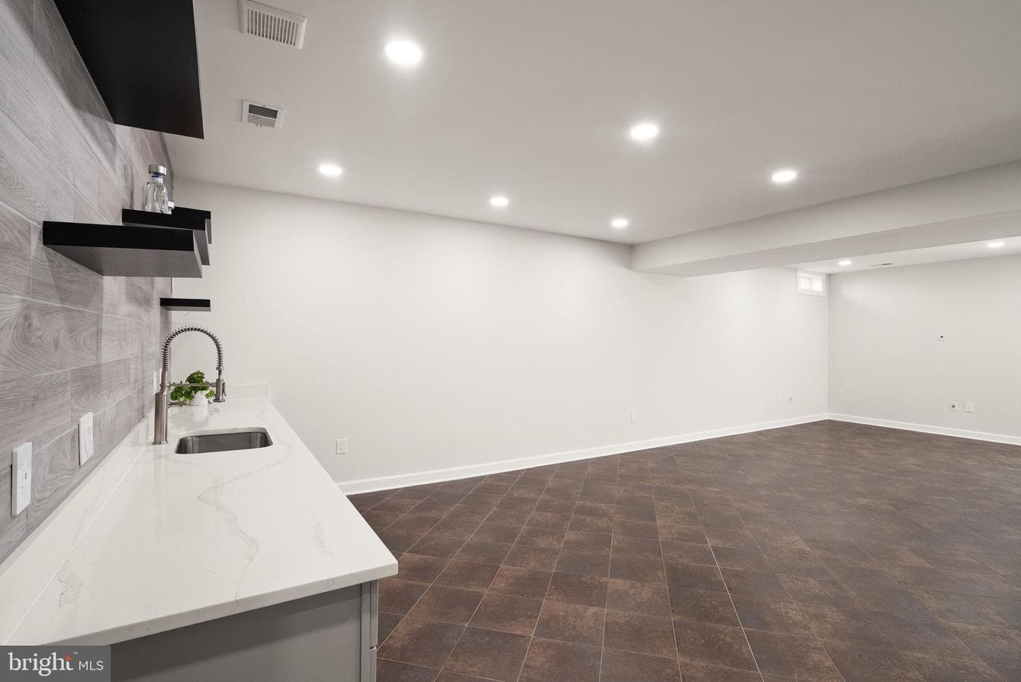 42669 Emperor Dr photo 65