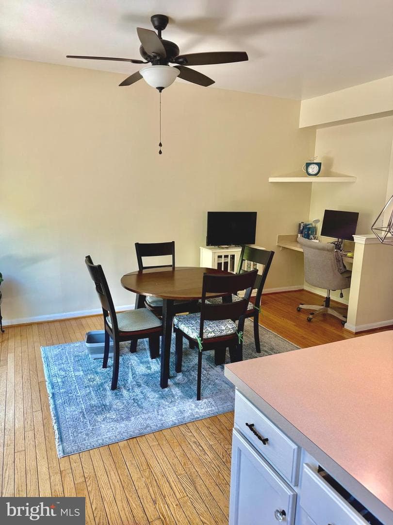 20275 Glenrobin Terrace photo 12
