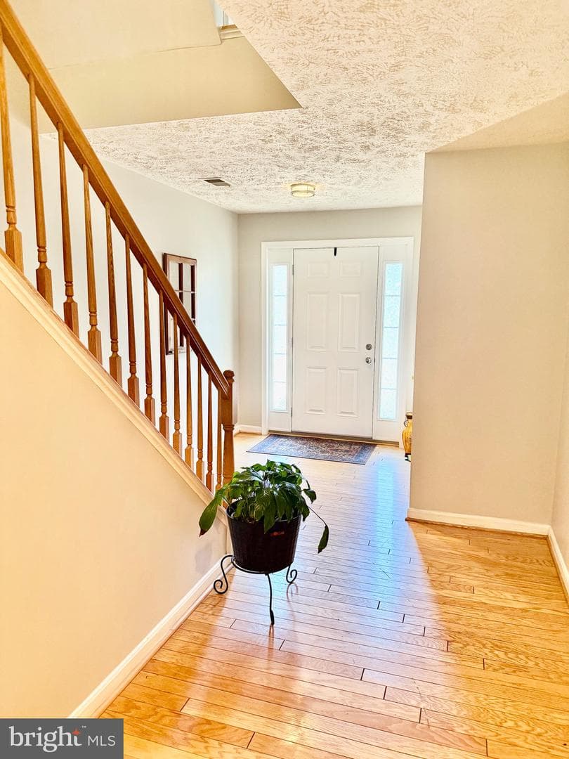 20275 Glenrobin Terrace photo 31
