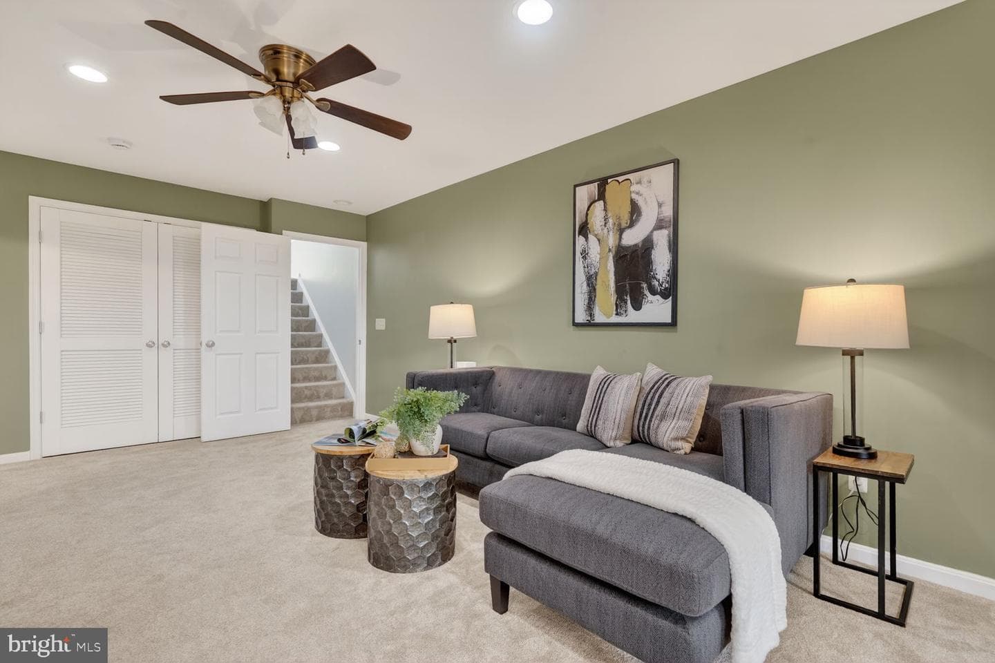 22166 Napier Terrace photo 26