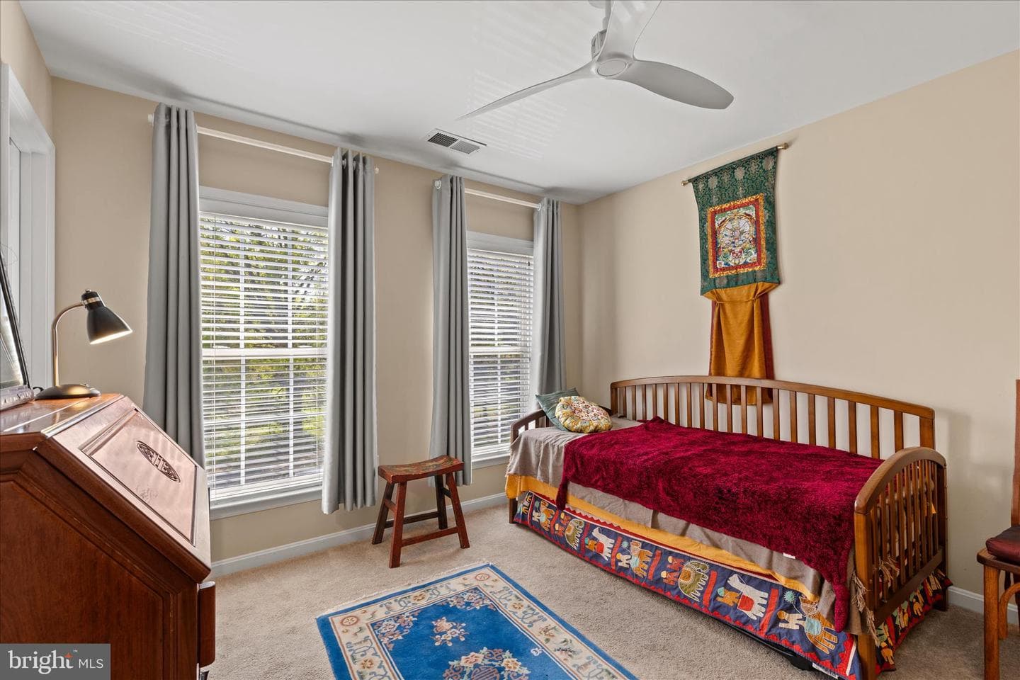 102 Delaware Avenue photo 24