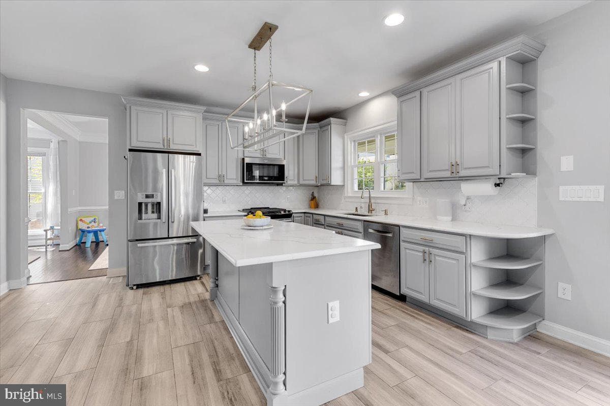 813 Casla Court SE photo 11