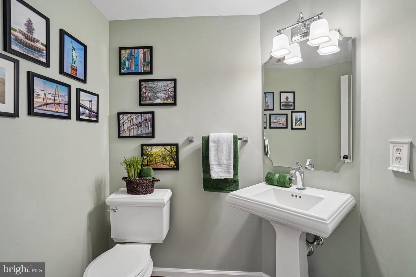 42787 Oatyer Court photo 32