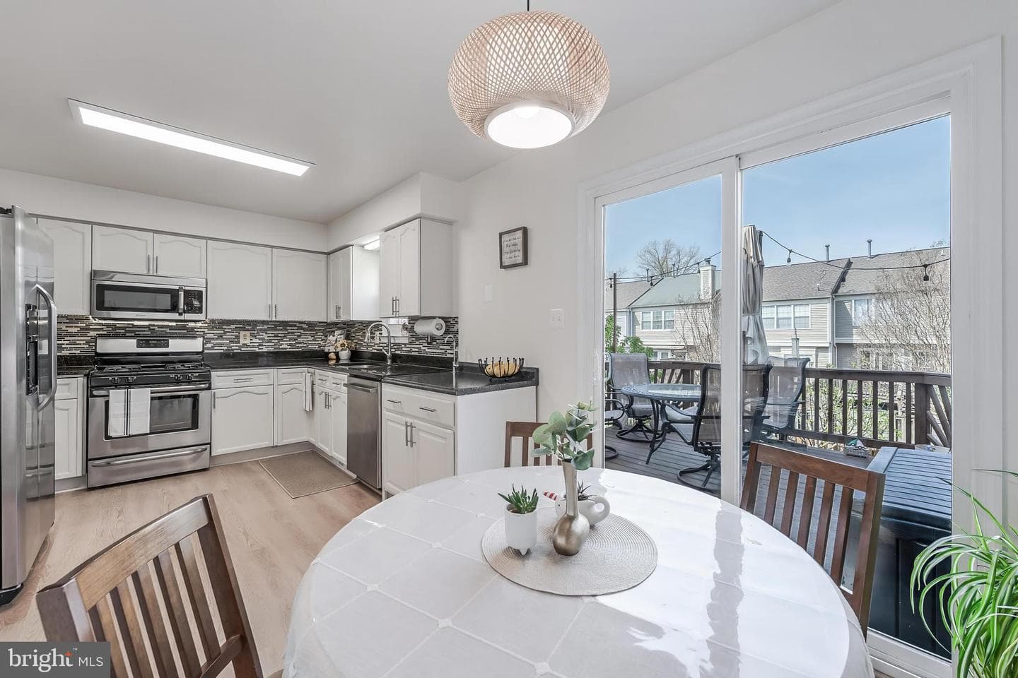 627 Warrenton Terrace NE photo 19