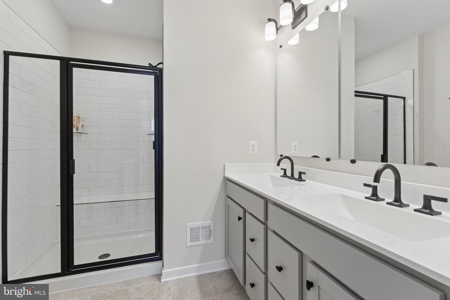 22906 Tawny Pine photo 20