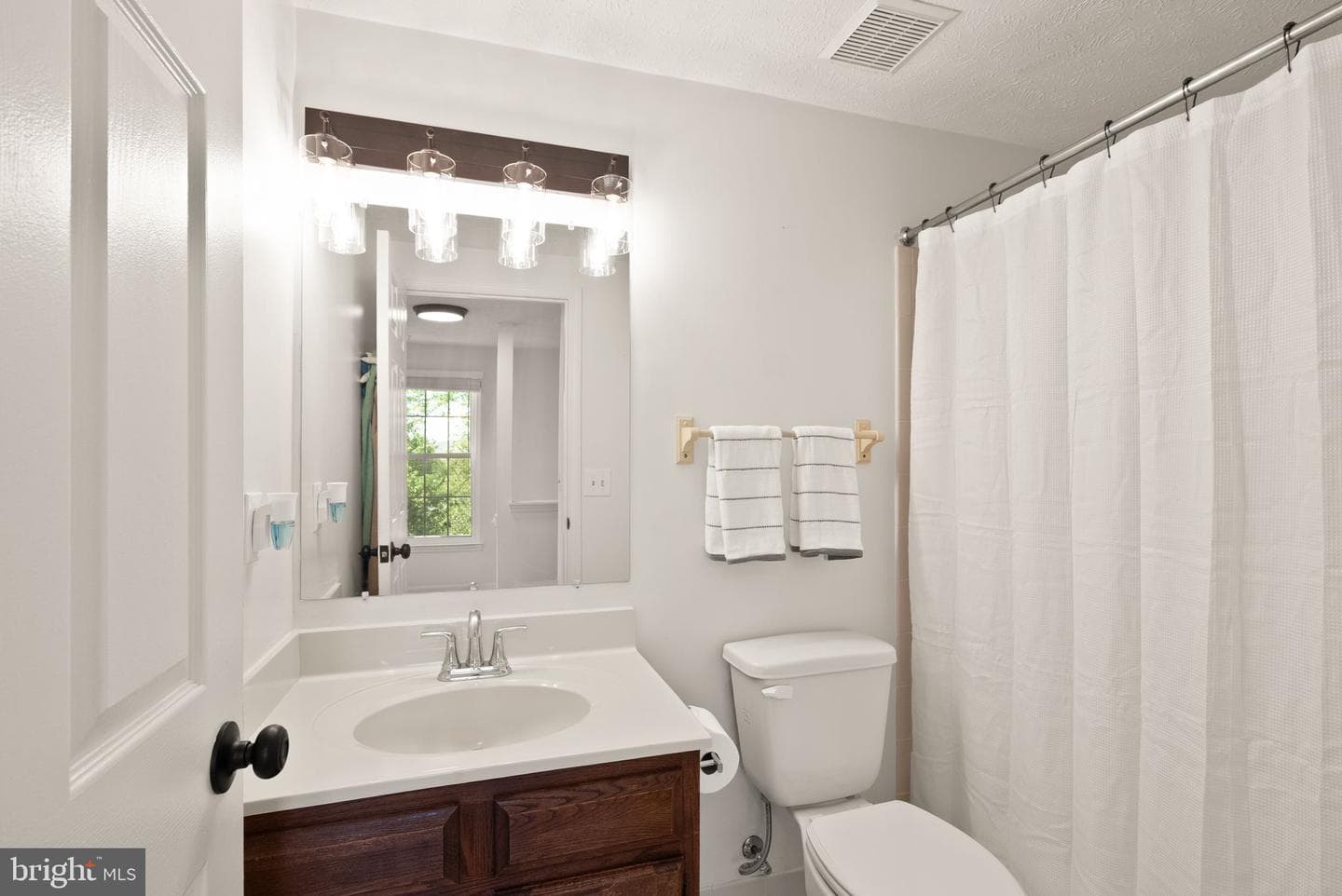 44021 Ferncliff Terrace photo 36