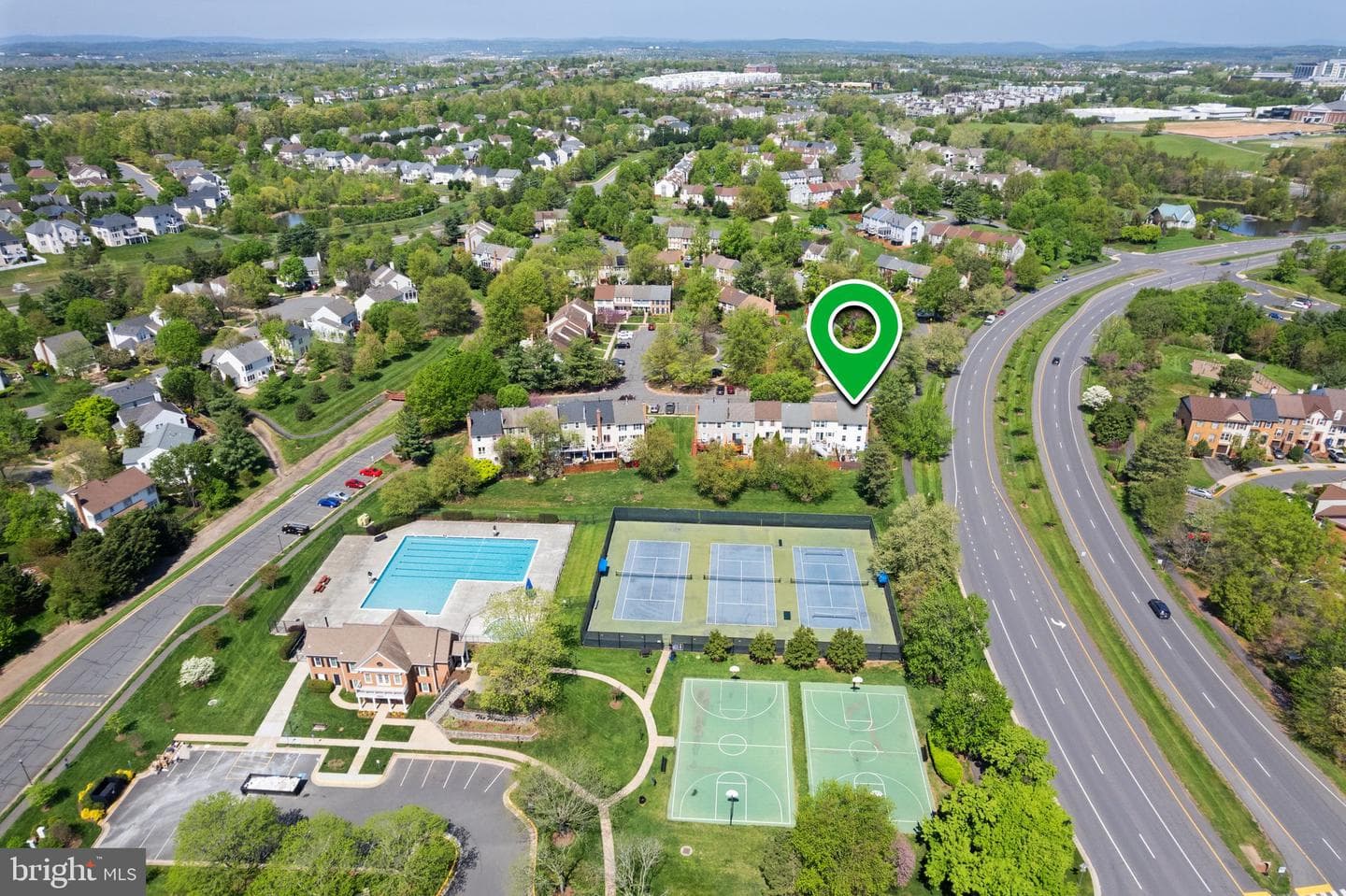 44021 Ferncliff Terrace photo 54
