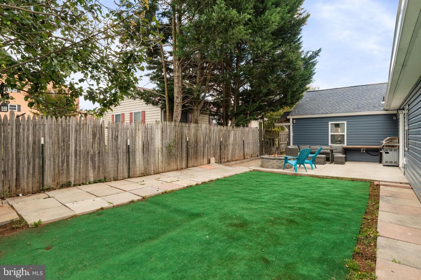 608 NE Blue Ridge Avenue NE photo 31