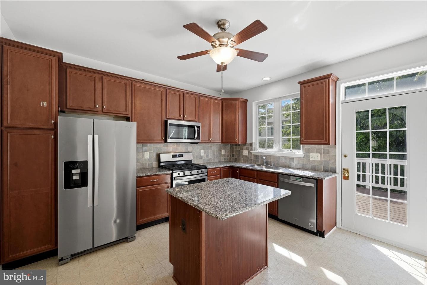 20471 Greymont Terrace photo 12