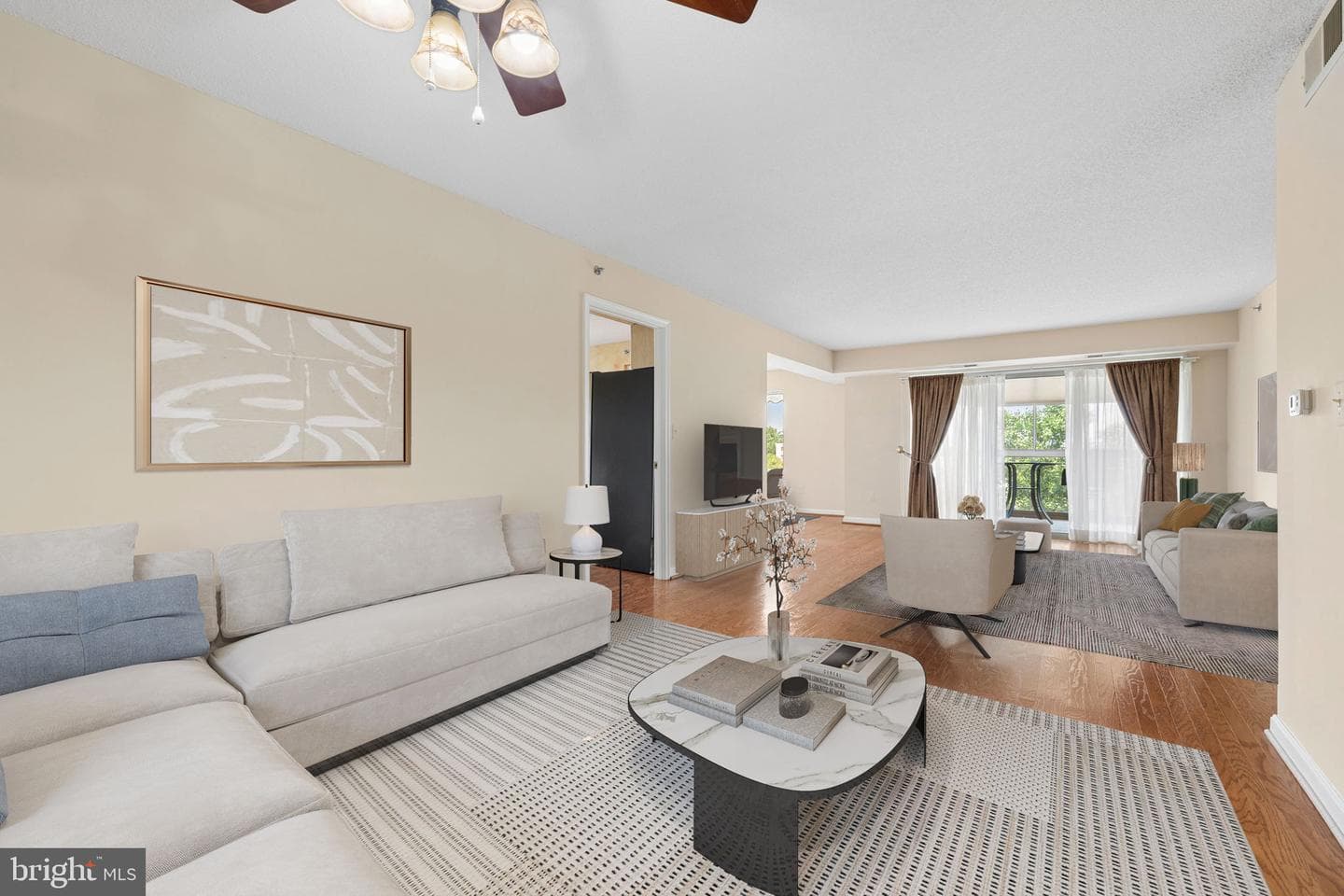 19385 Cypress Ridge Terrace #317, Leesburg