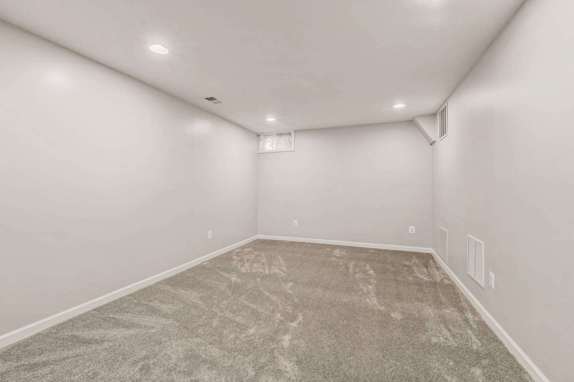 20600 Parkside Circle photo 39