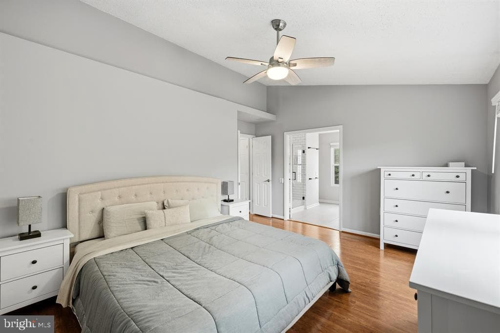 423 Foxridge Drive SW photo 24