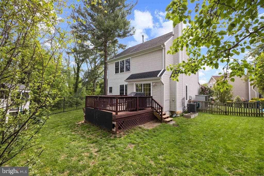 423 Foxridge Drive SW photo 47