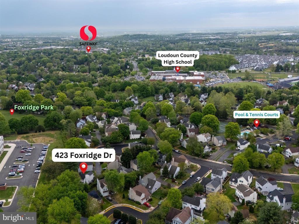 423 Foxridge Drive SW photo 64