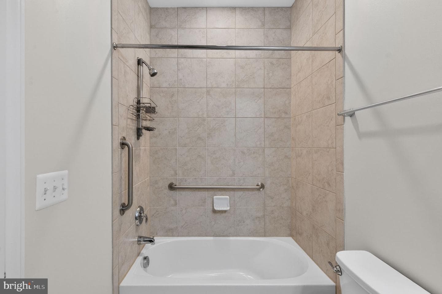 44605 York Crest Terrace #300 photo 29