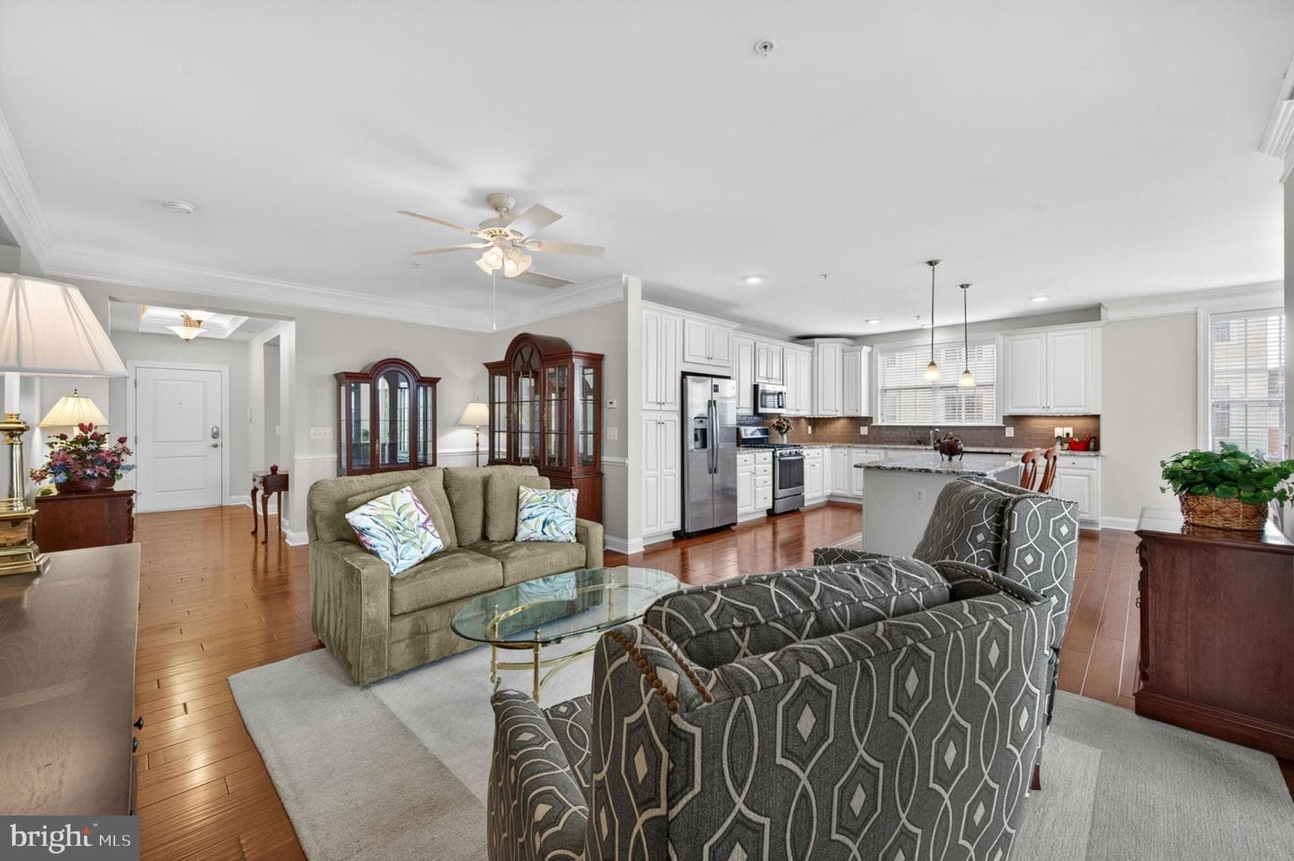 44605 York Crest Terrace #300 photo 6