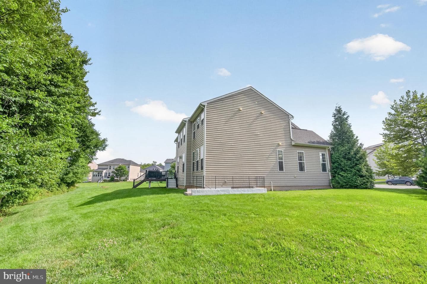 24823 Barrington Grove Court photo 11