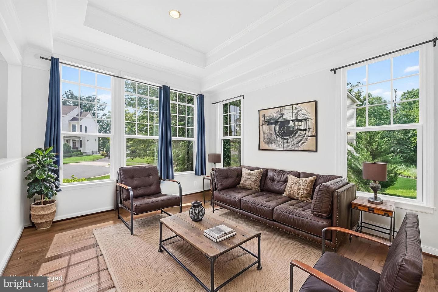 24823 Barrington Grove Court photo 6
