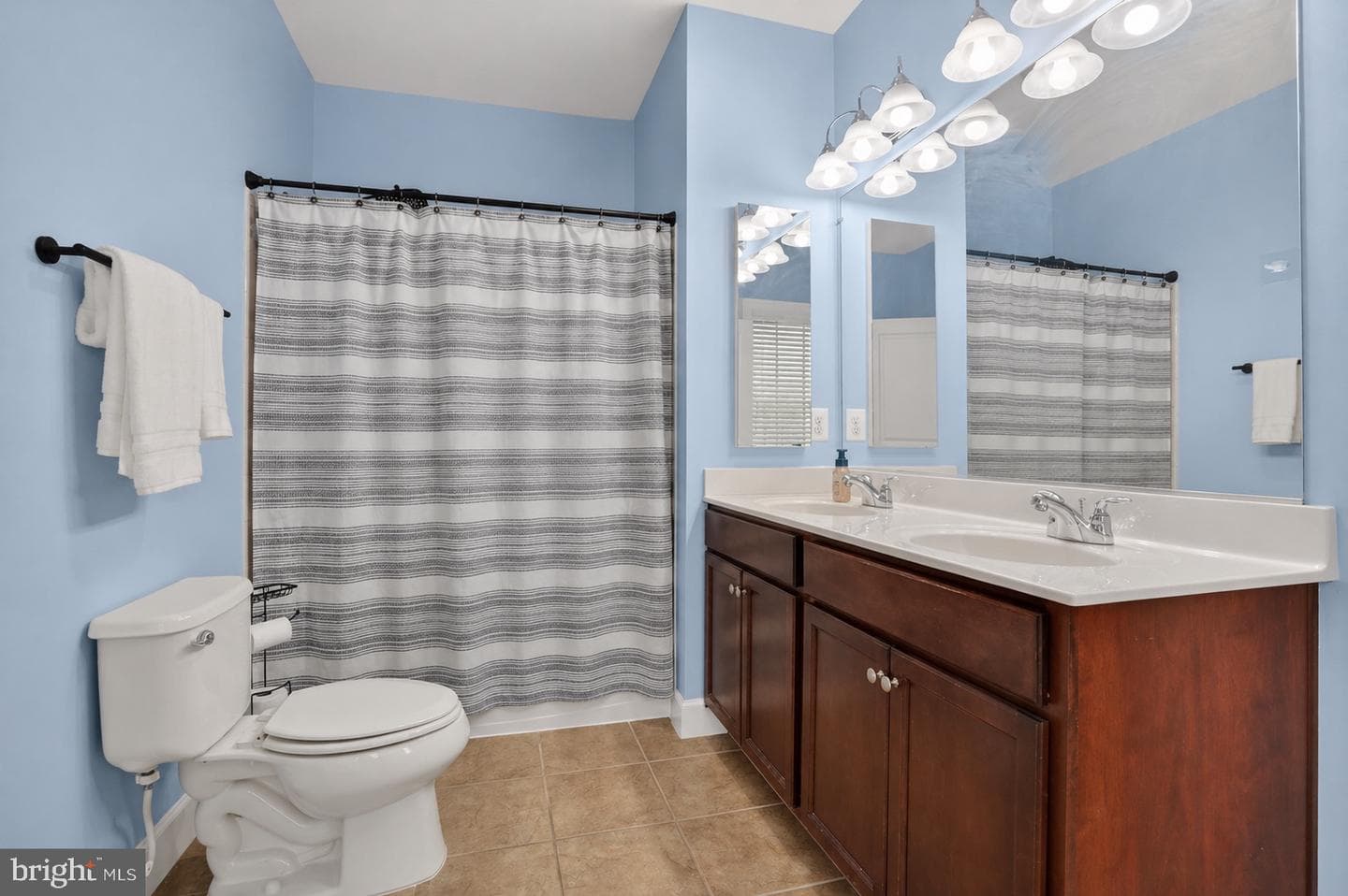 15703 Woodchester Court photo 53