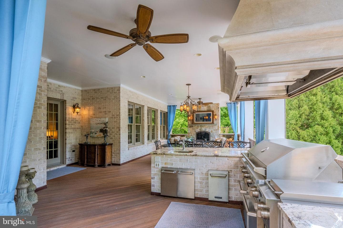 40935 Grenata Preserve Place photo 6