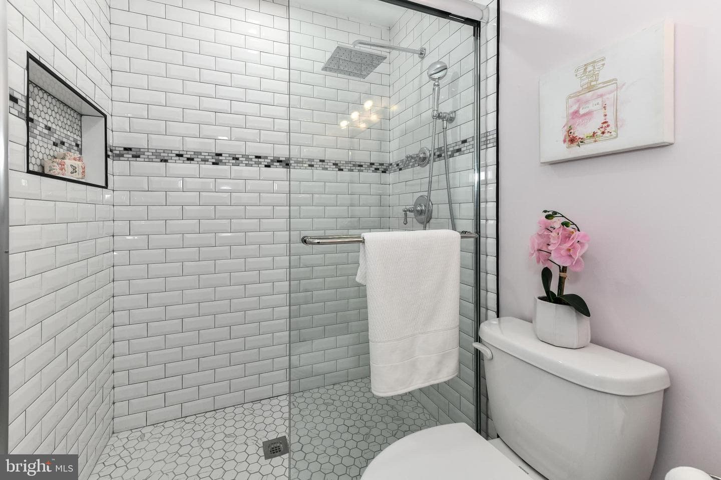 14 Oak Lane photo 19