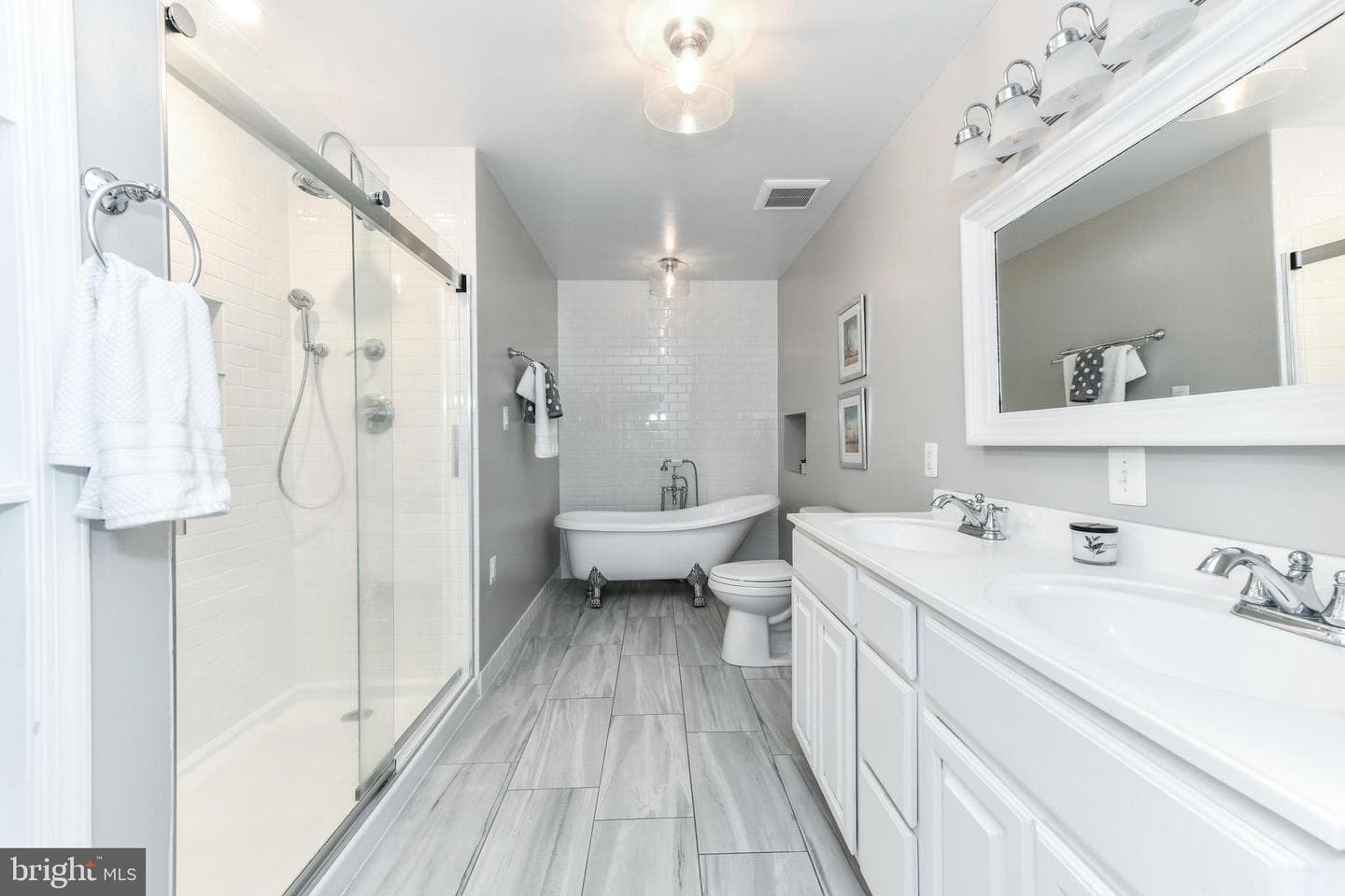 14 Oak Lane photo 33