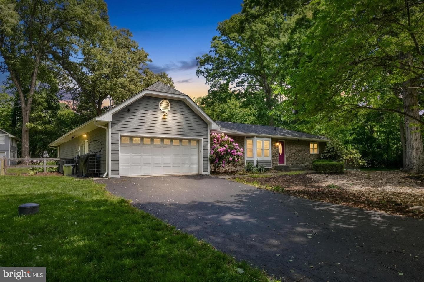 14 Oak Lane photo 68