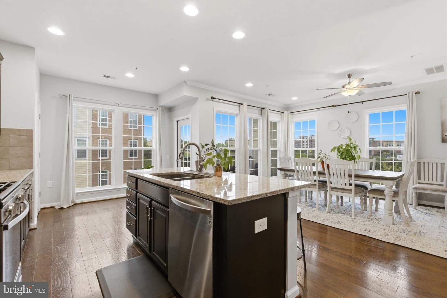 20718 Erskine Terrace photo 11