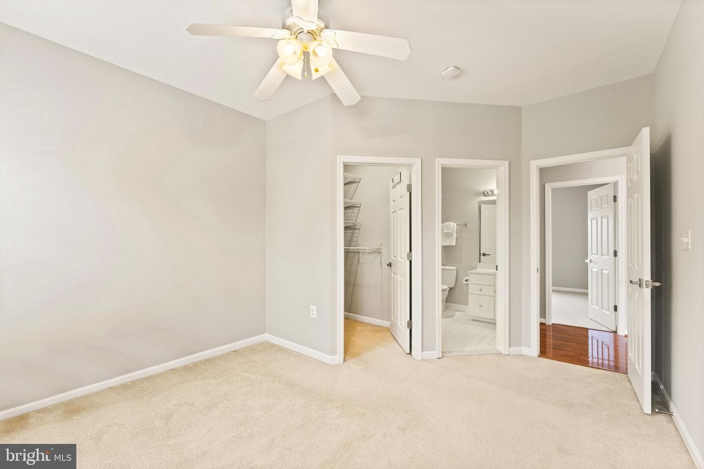 243 Mindy Court SE photo 24