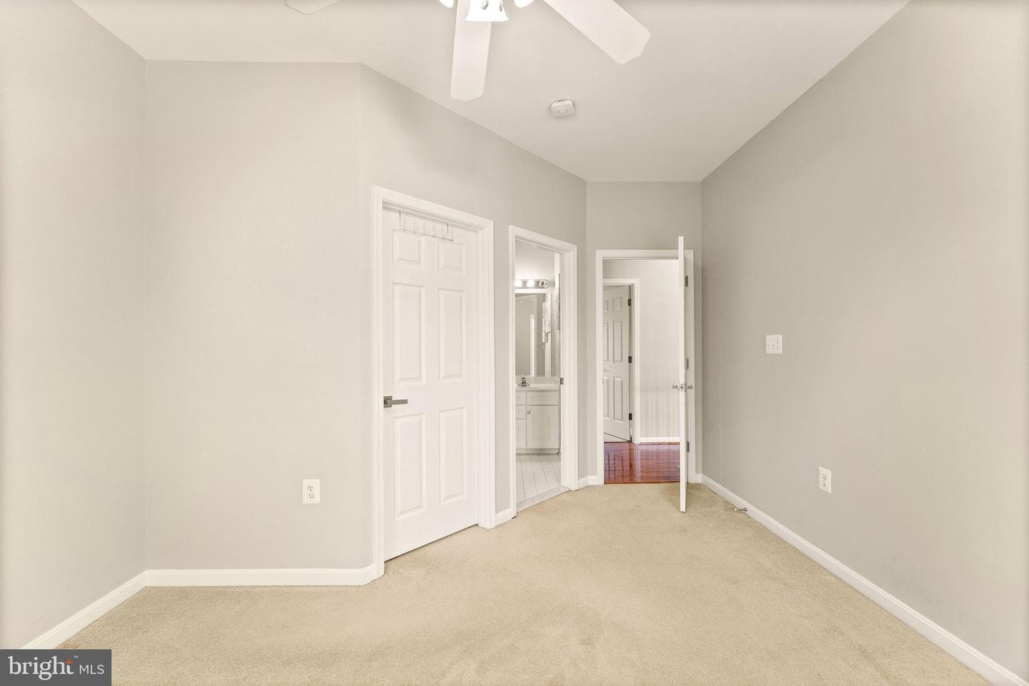 243 Mindy Court SE photo 64