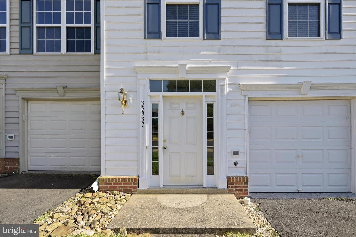 35937 Clover Terrace photo 2