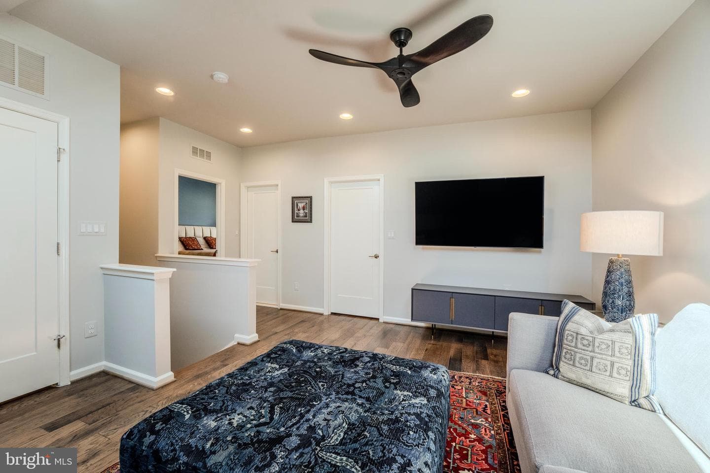 42863 Beaver Crossing Square photo 36