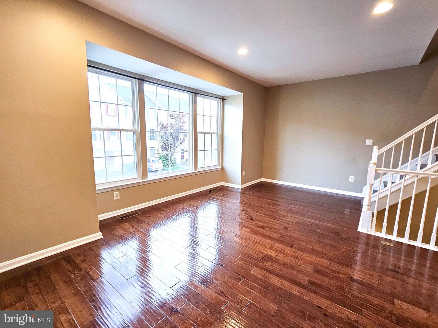 21747 Kings Crossing Terrace photo 18