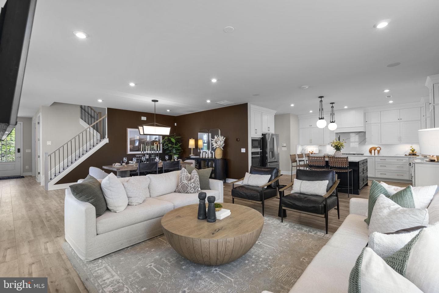 1 Golden Holly Drive #samson 36-F2 photo 4
